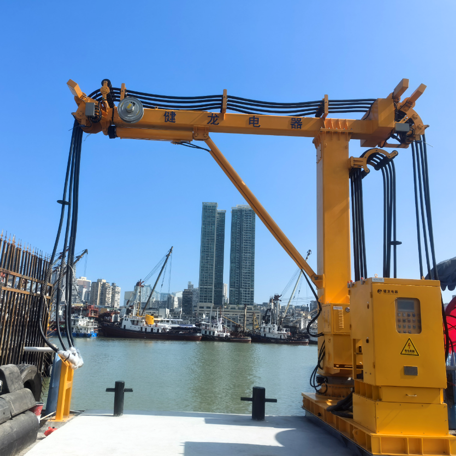 纯电动游船“浪漫珠海”号